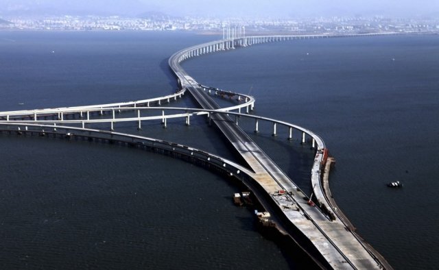 17 вражаючих мостів світу (фото)