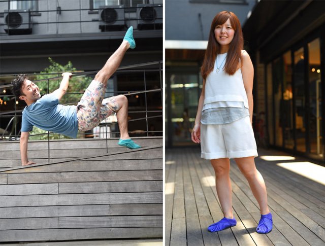 Японський дизайнер придумав взуття, яке ідеально облягає ногу (відео)