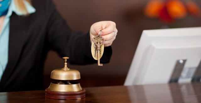 Працівники готелів анонімно розкрили 8 секретів, про які вони ніколи не повідомляють своїм клієнтам