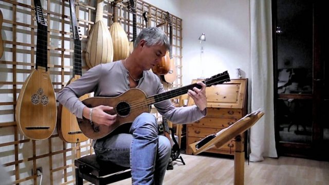 Як звучить гітара Страдіварі, зроблена 1679 року (відео)