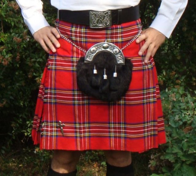 Чому шотландці носять кілти?