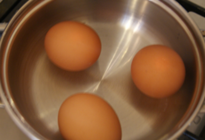 Як правильно варити яйця?