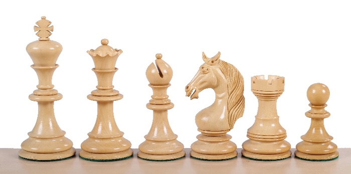 Історія розвитку шахових фігур