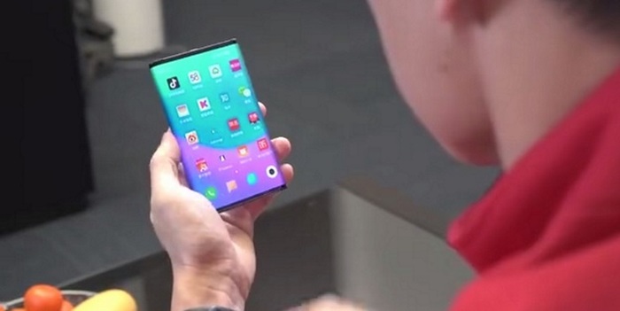 Xiaomi показала складаний смартфон (відео)