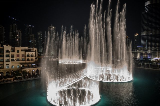 17 вражаючих фонтанів, які варто побачити своїми очима хоча б раз у житті (фото)