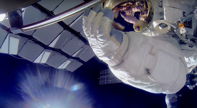 У користувачів LinkedIn є шанс стати космонавтами (відео)
