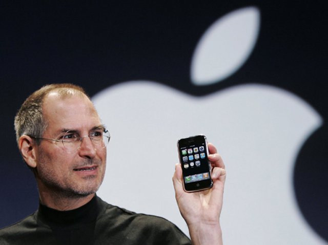 Історія еволюції iPhone: 10 років - 10 поколінь (фото)