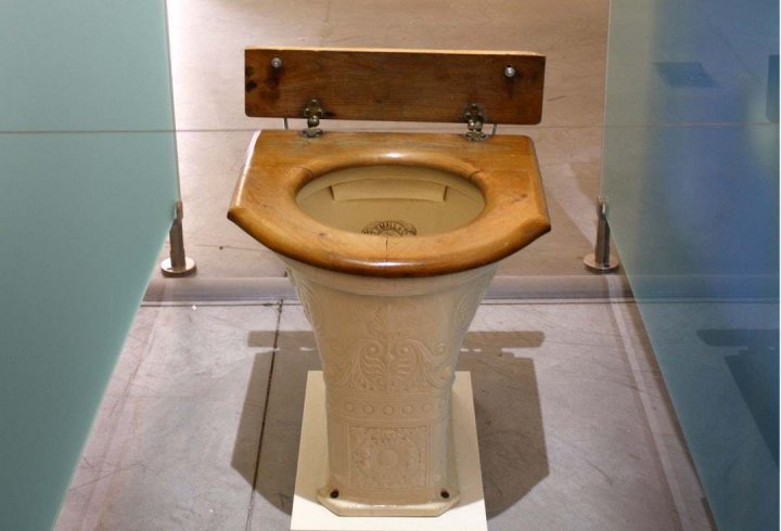 Непроста історія туалетів. Від Римської імперії до сучасності (фото)