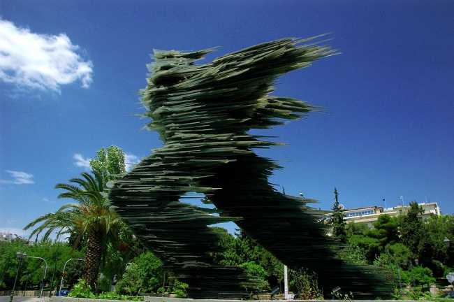 13 скульптур, які ніби порушують закони фізики (фото)