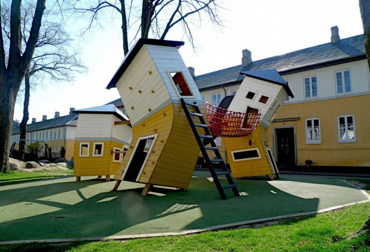 Креативні дитячі майданчики в Данії (фото)