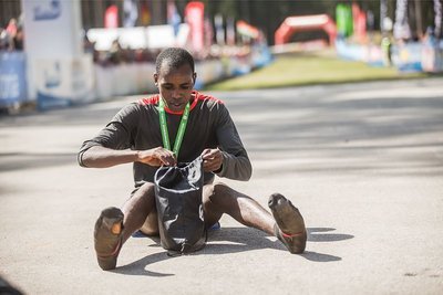 Забіг на 23 км виграв кенієць, який пробіг всю дистанцію в шкарпетках