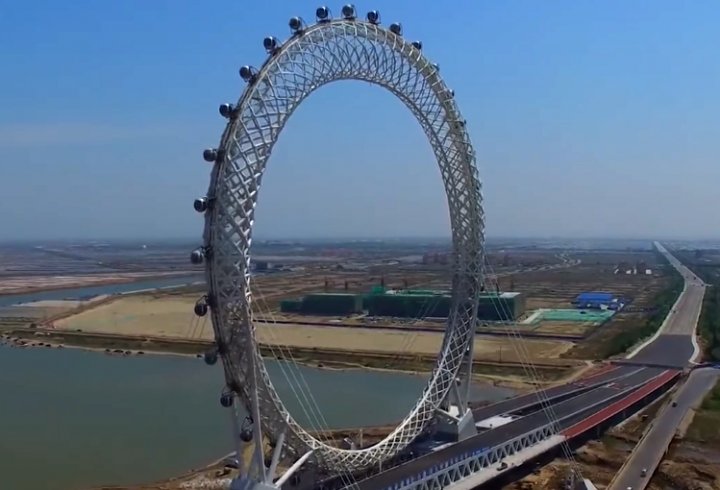 Оглядове колесо без спиць побудували в Китаї (відео)