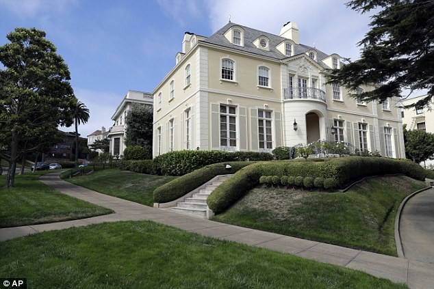 Заповзятлива пара купила вулицю в Сан-Франциско з 38 будинками за 90 тисяч доларів