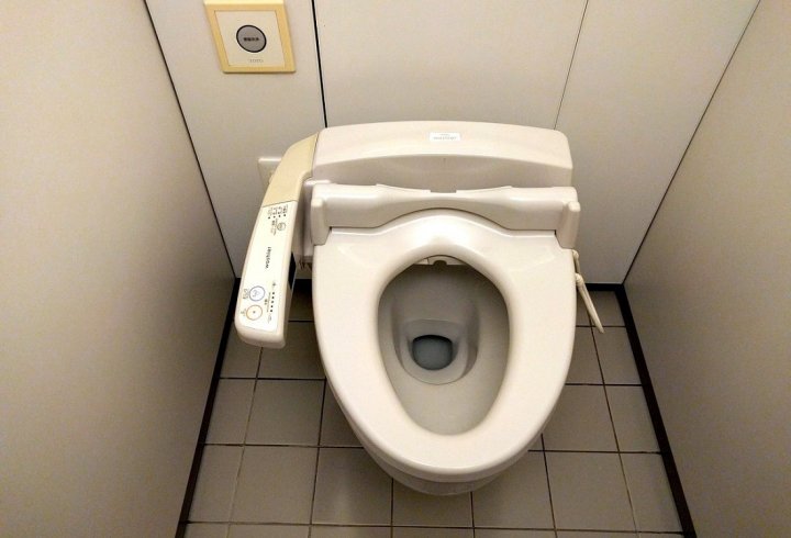 Як виглядають туалети в Японії (фото)