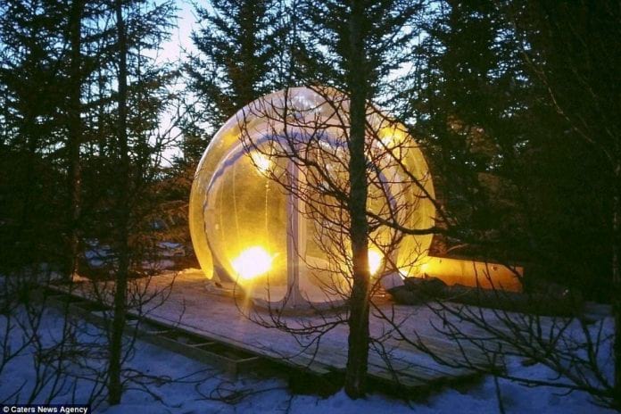 Готель з «бульбашок» в Ісландії - нова ціль для туристів (фото)