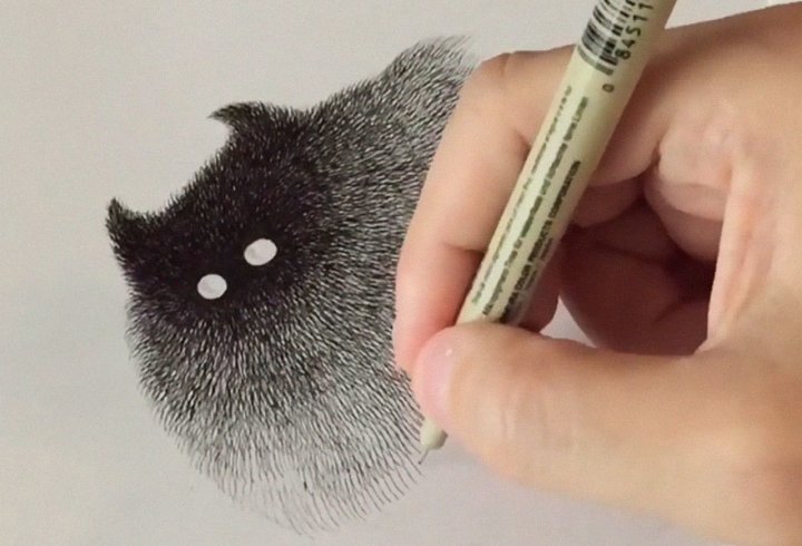 Художник тонкою ручкою створює портрети пухнастих кішок (фото)