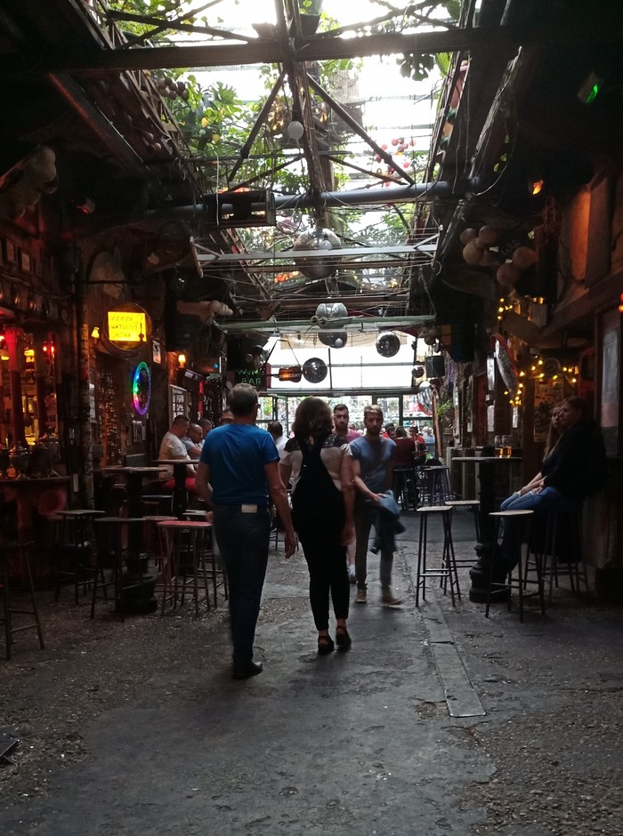 Руїн-бар в Будапешті (фото)