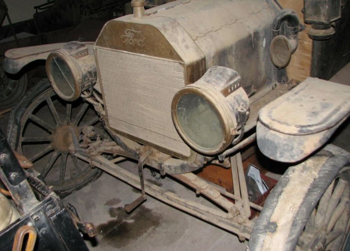 У сараї знайшли Ford Model T, якому більше 100 років (фото)