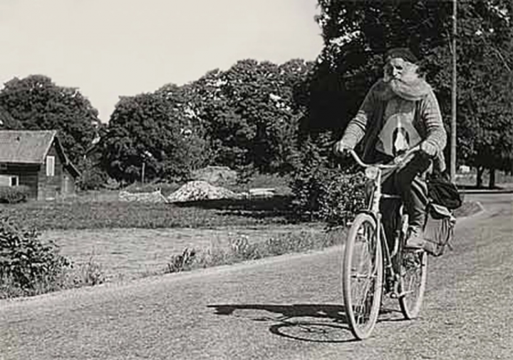 Як «Сталевий дід» проїхав на велосипеді через всю країну і виграв гонку (фото)