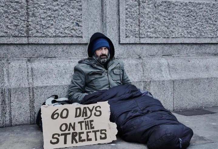 Британський дослідник провів 60 днів на вулиці і вирішив, що більше ніколи не буде давати гроші бездомним