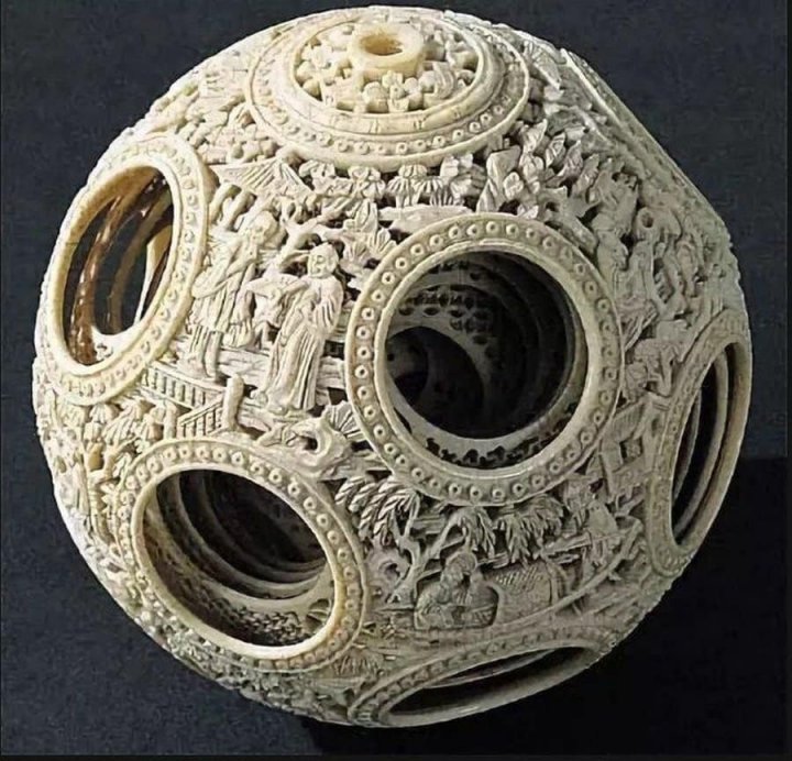 «Куля в кулі» - китайська різьба по кістці (фото)