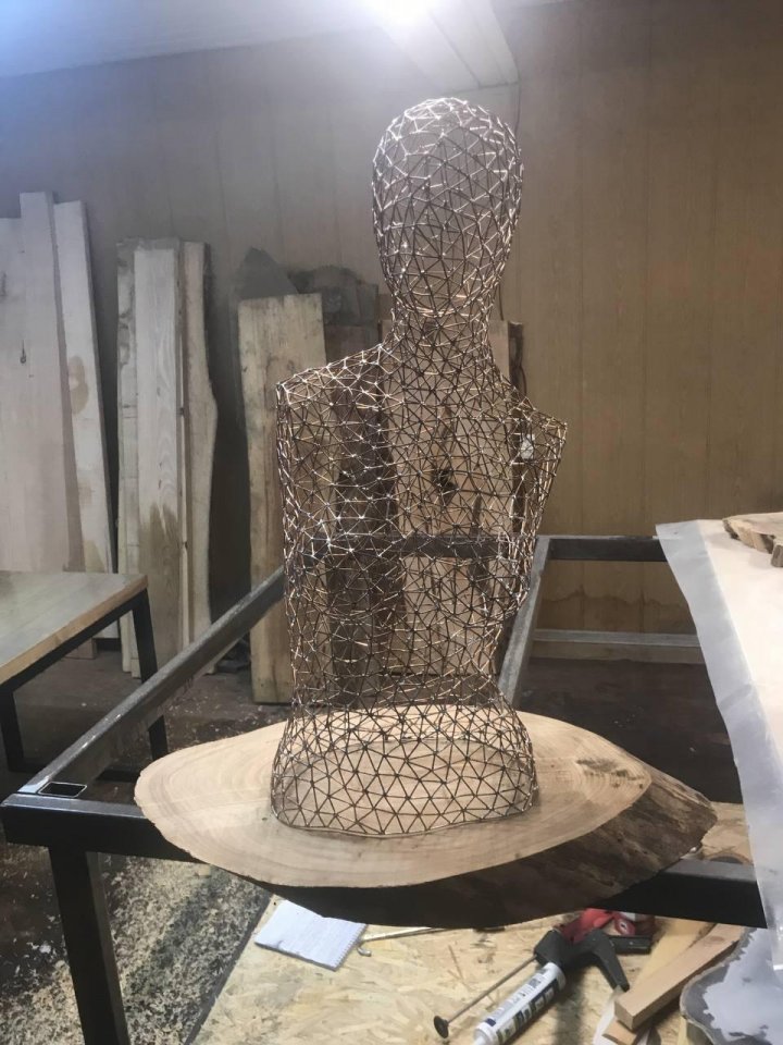 Полігональна скульптура з дроту і олова своїми руками (фото)