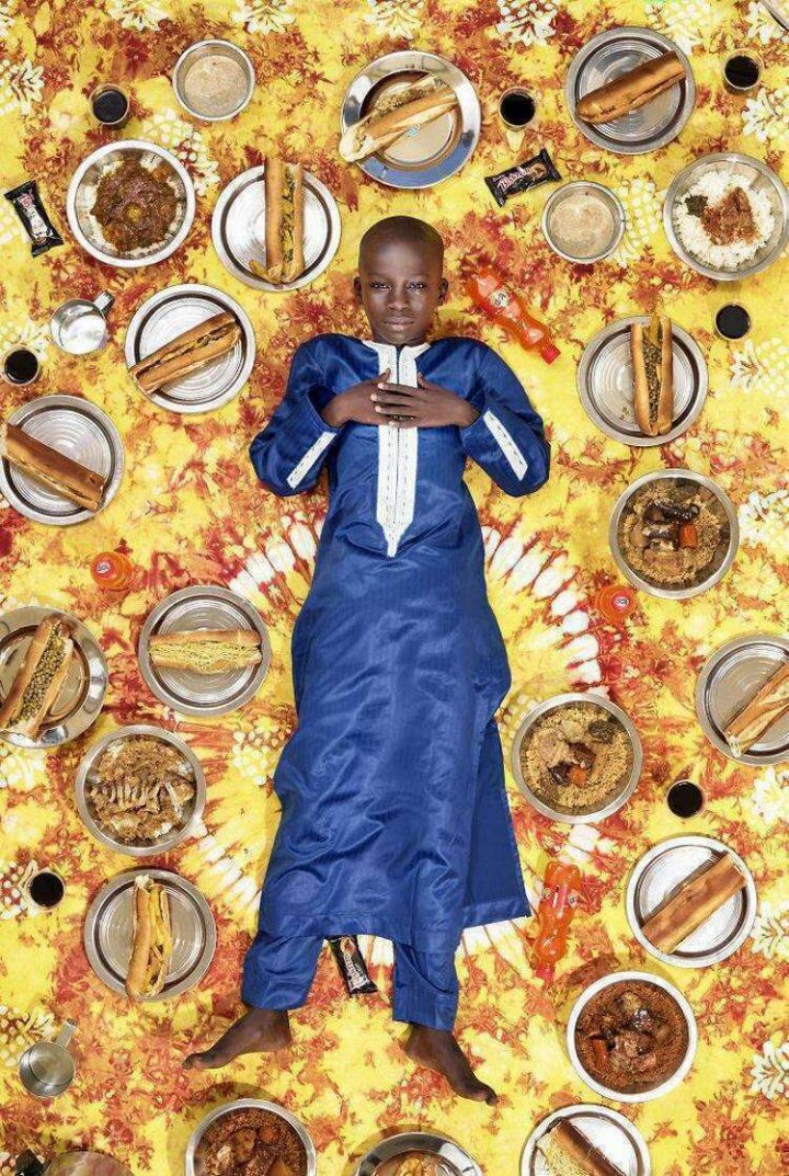 20 дітей з усього світу сфотографувалися з продуктами, які вони з'їдають за тиждень (фото)